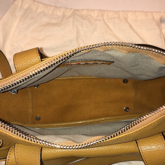 Marni, Yellow shoulder bag - Picture 6 of 8